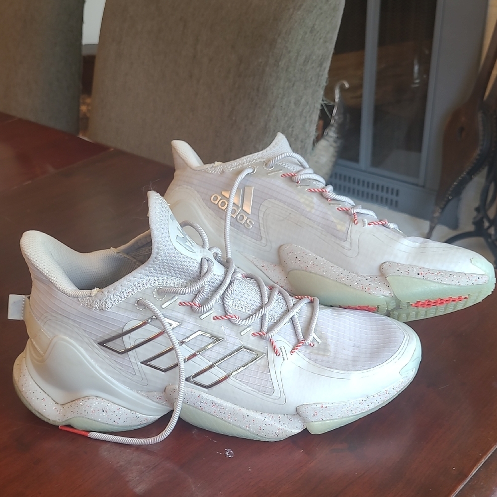 Adidas Patrick Mahomes 1 Impact FLX Training Shoes.  Size 9 Men's.